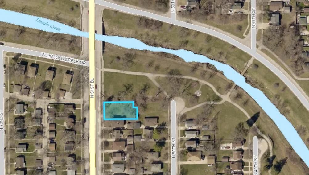 4472 51st, Milwaukee, WI 53218