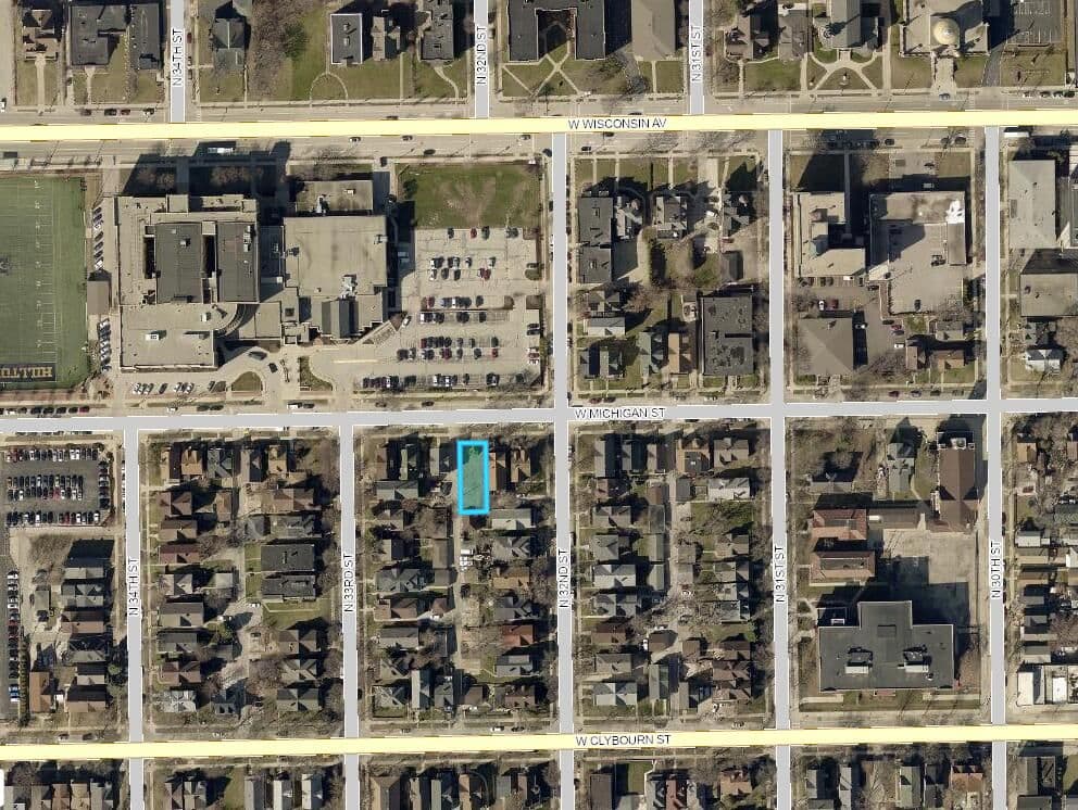 3215 Michigan, Milwaukee, WI 53208