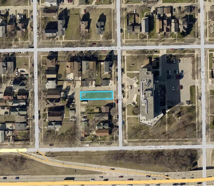 223 33rd, Milwaukee, WI 53208