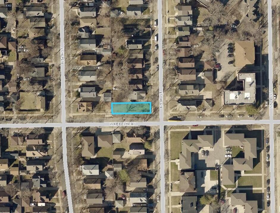 2401 53rd, Milwaukee, WI 53210