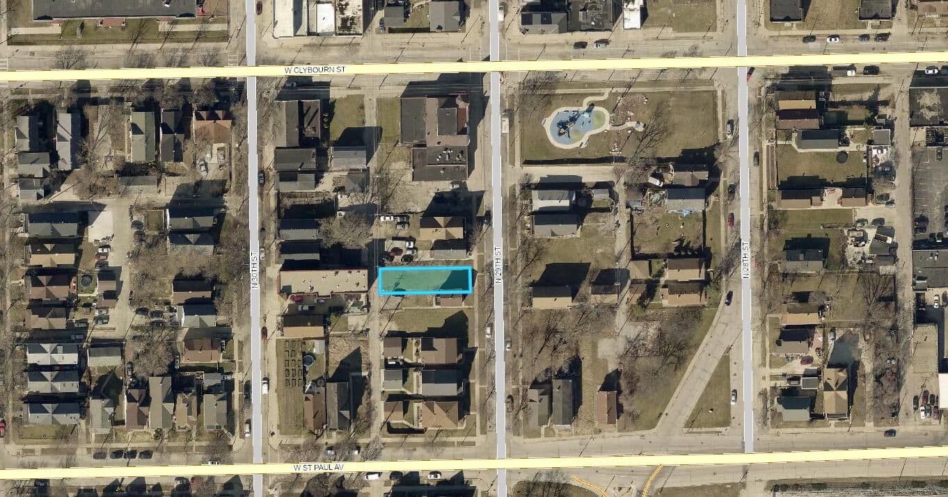425 29th, Milwaukee, WI 53208
