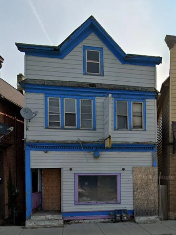 2824 Teutonia, Milwaukee, WI 53206