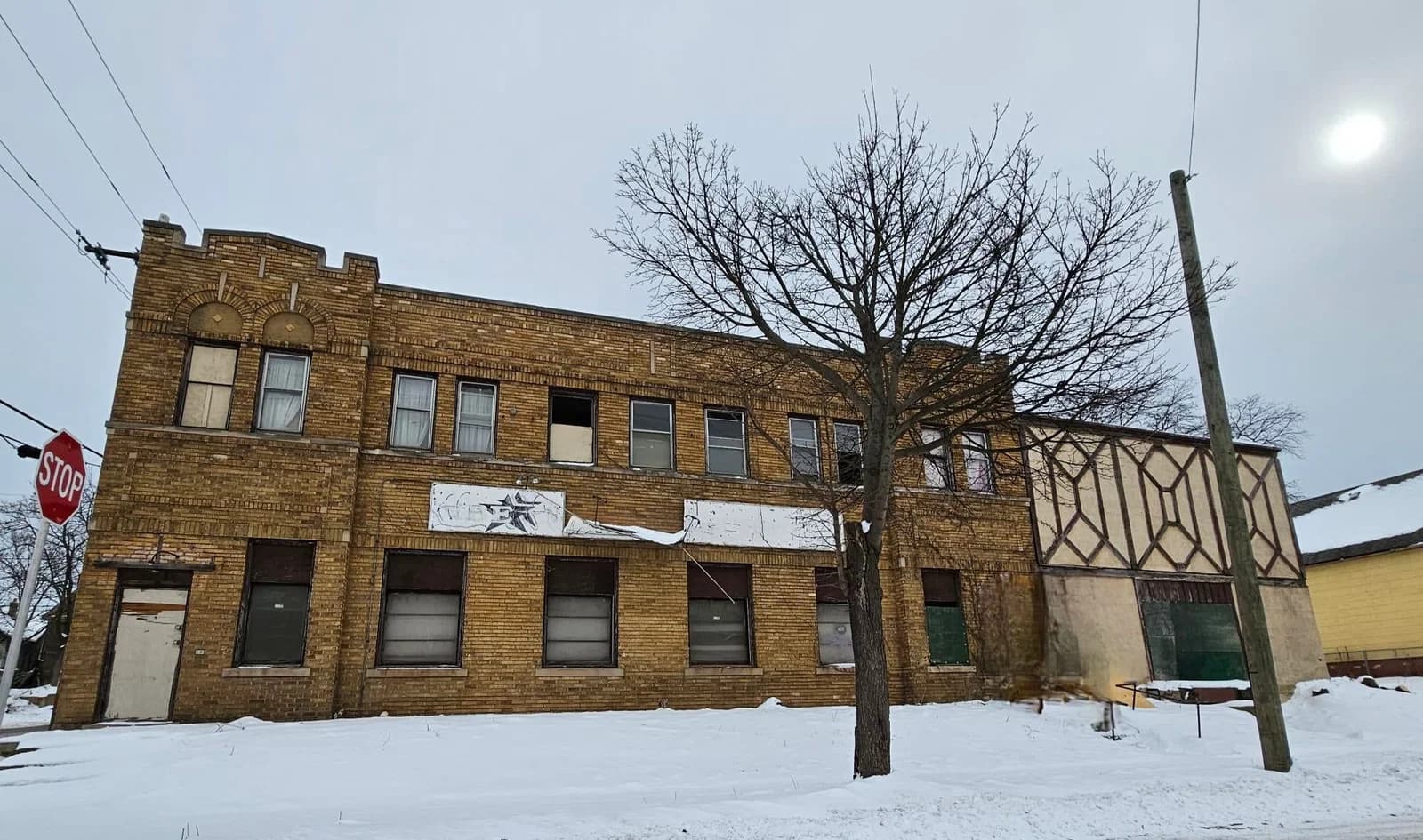 2866 30th, Milwaukee, WI 53210