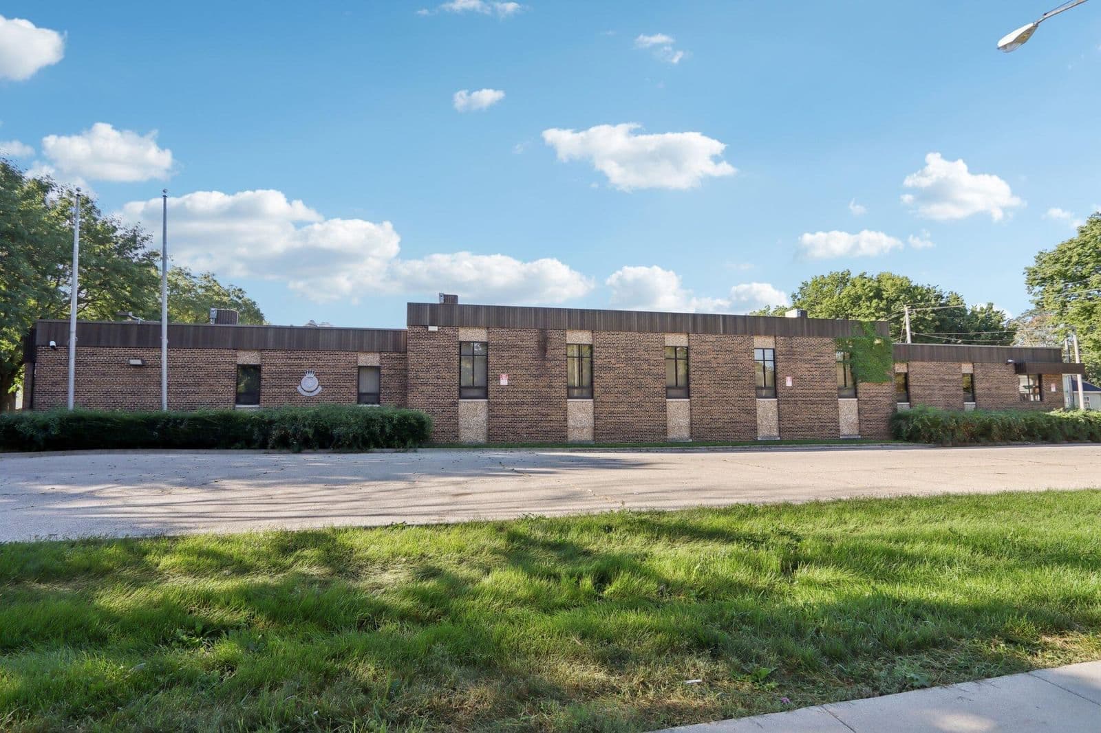 1645 25th, Milwaukee, WI 53205