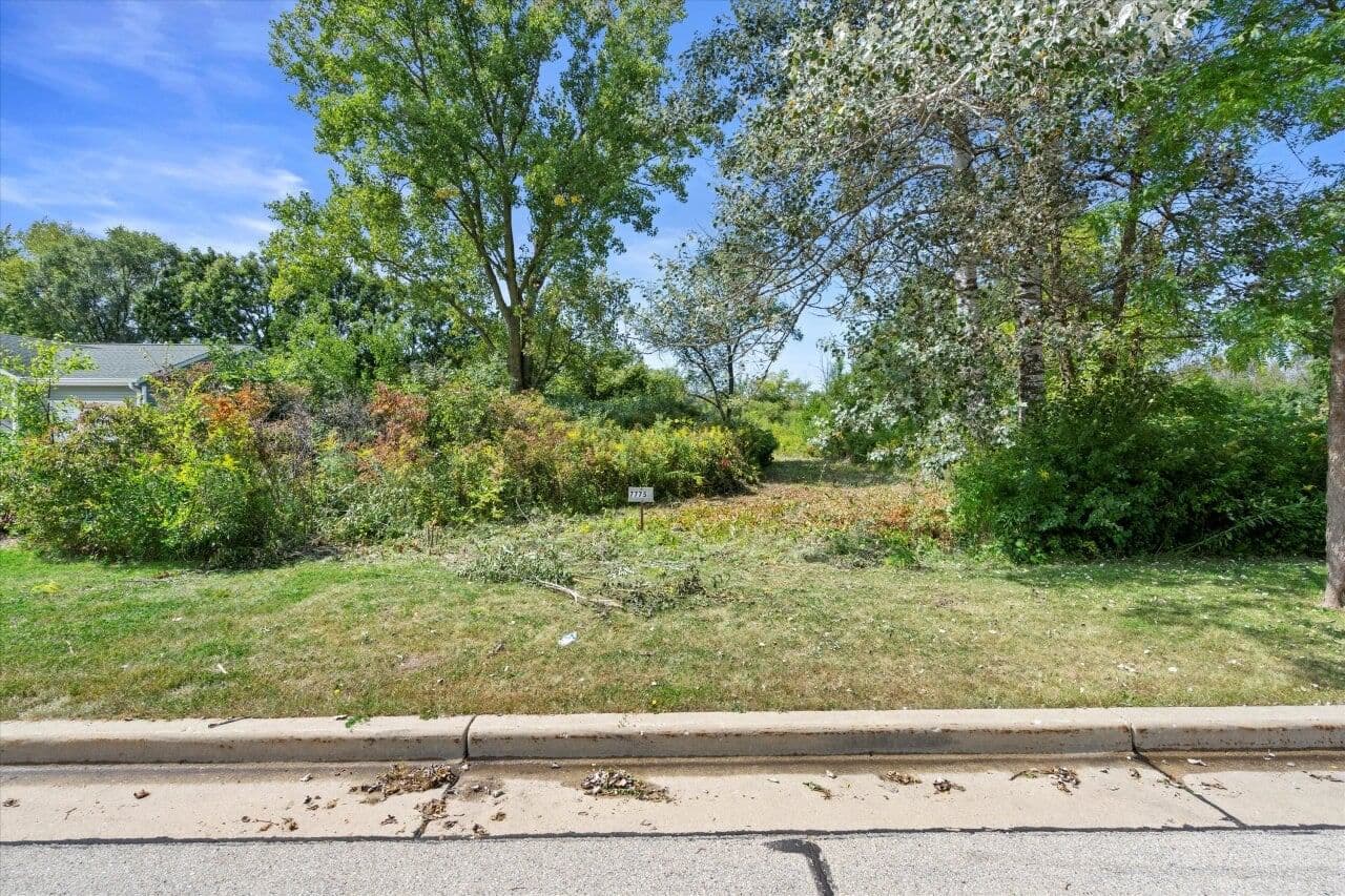 3140 Drexel 3