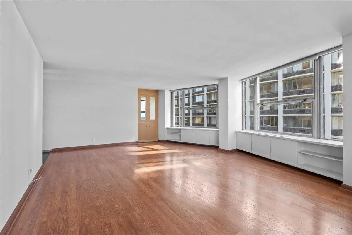1610 Prospect 4