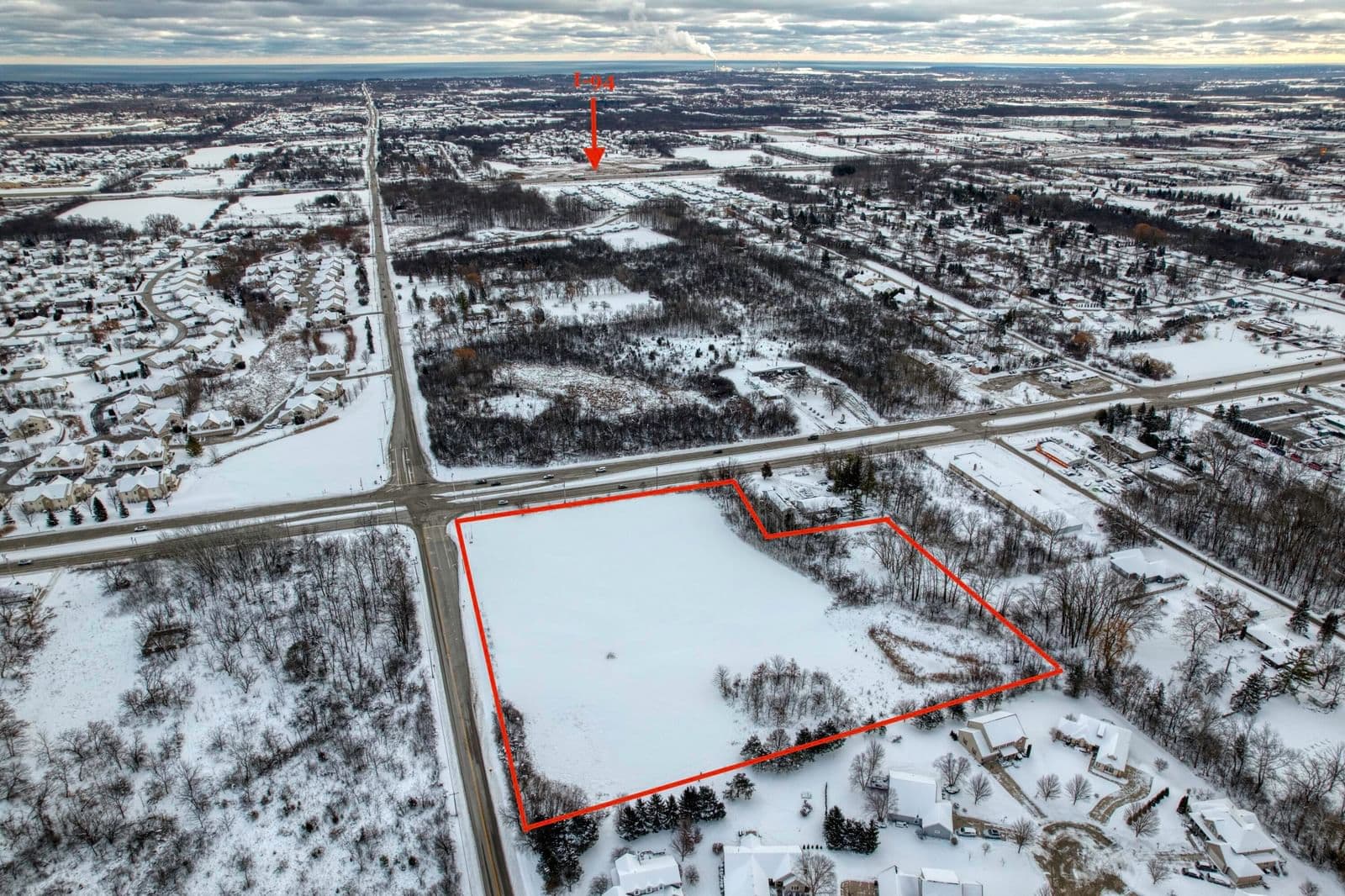 2707 Puetz, Franklin, WI 53132