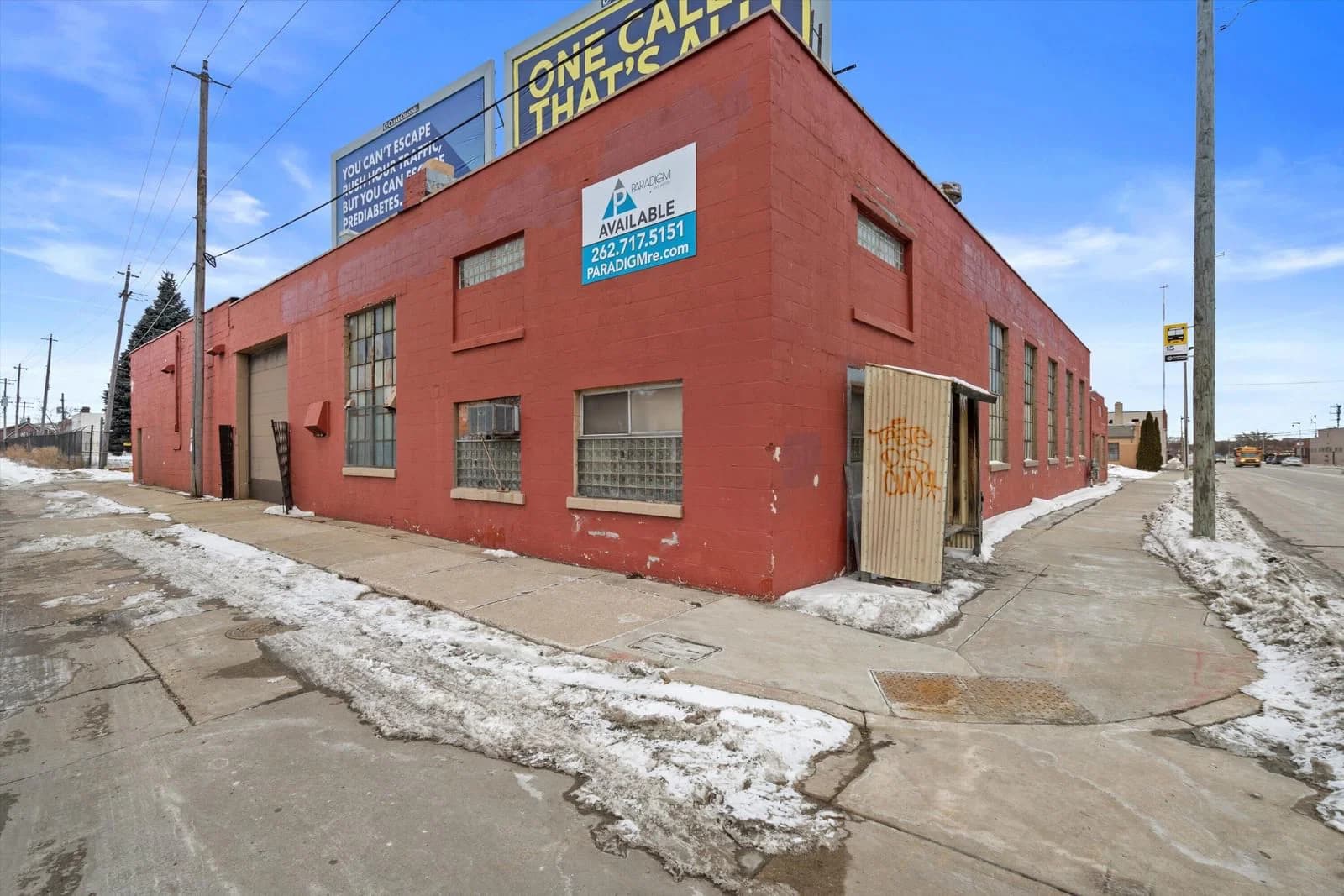 3701-3729 Holton, Milwaukee, WI 53212