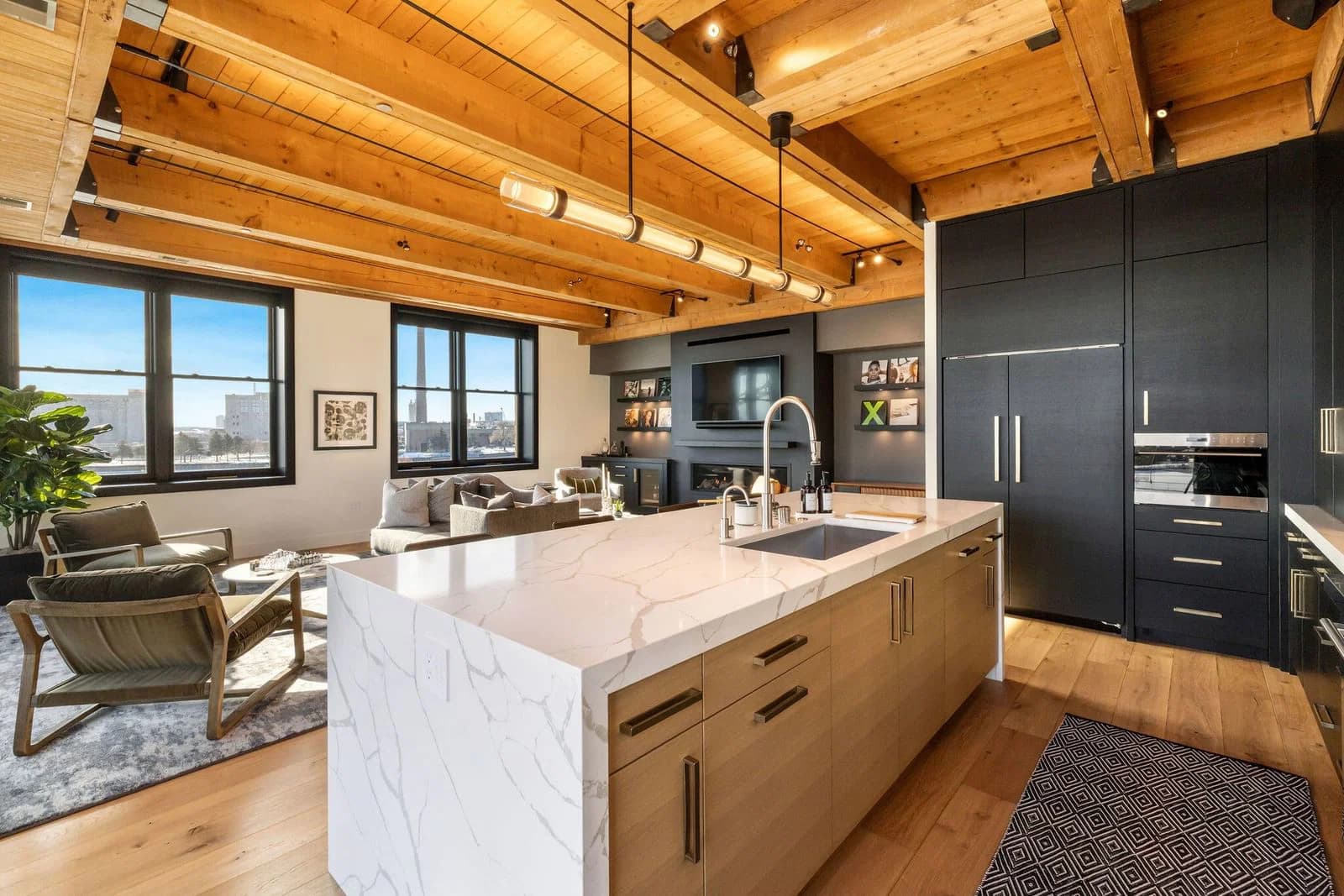601 Erie, Milwaukee, WI 53202