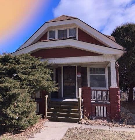 3814 11th, Milwaukee, WI 53206