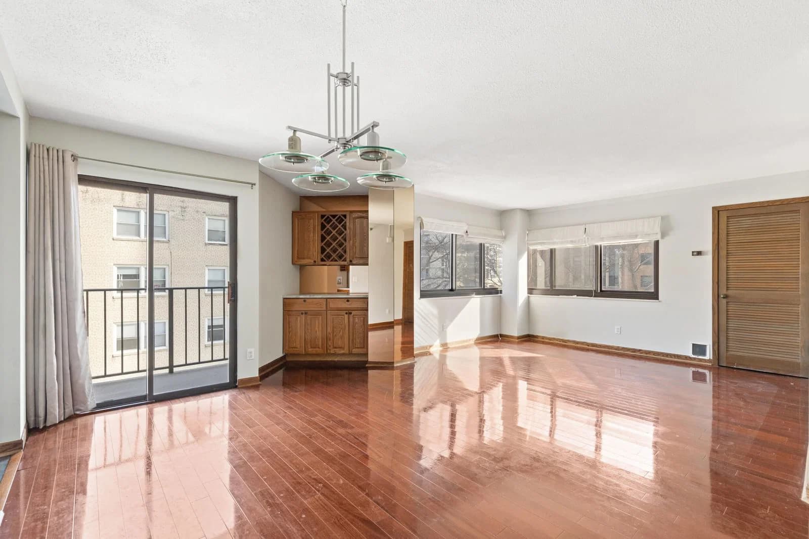 1633 Prospect, Milwaukee, WI 53202