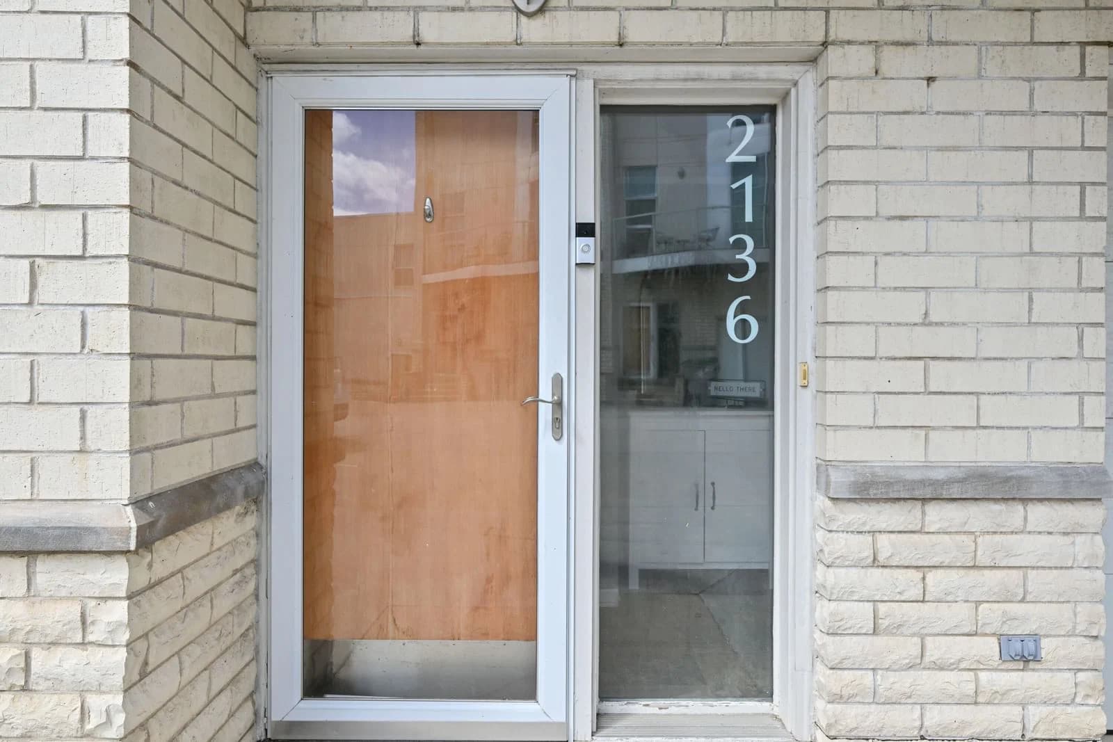 2136 Commerce 2