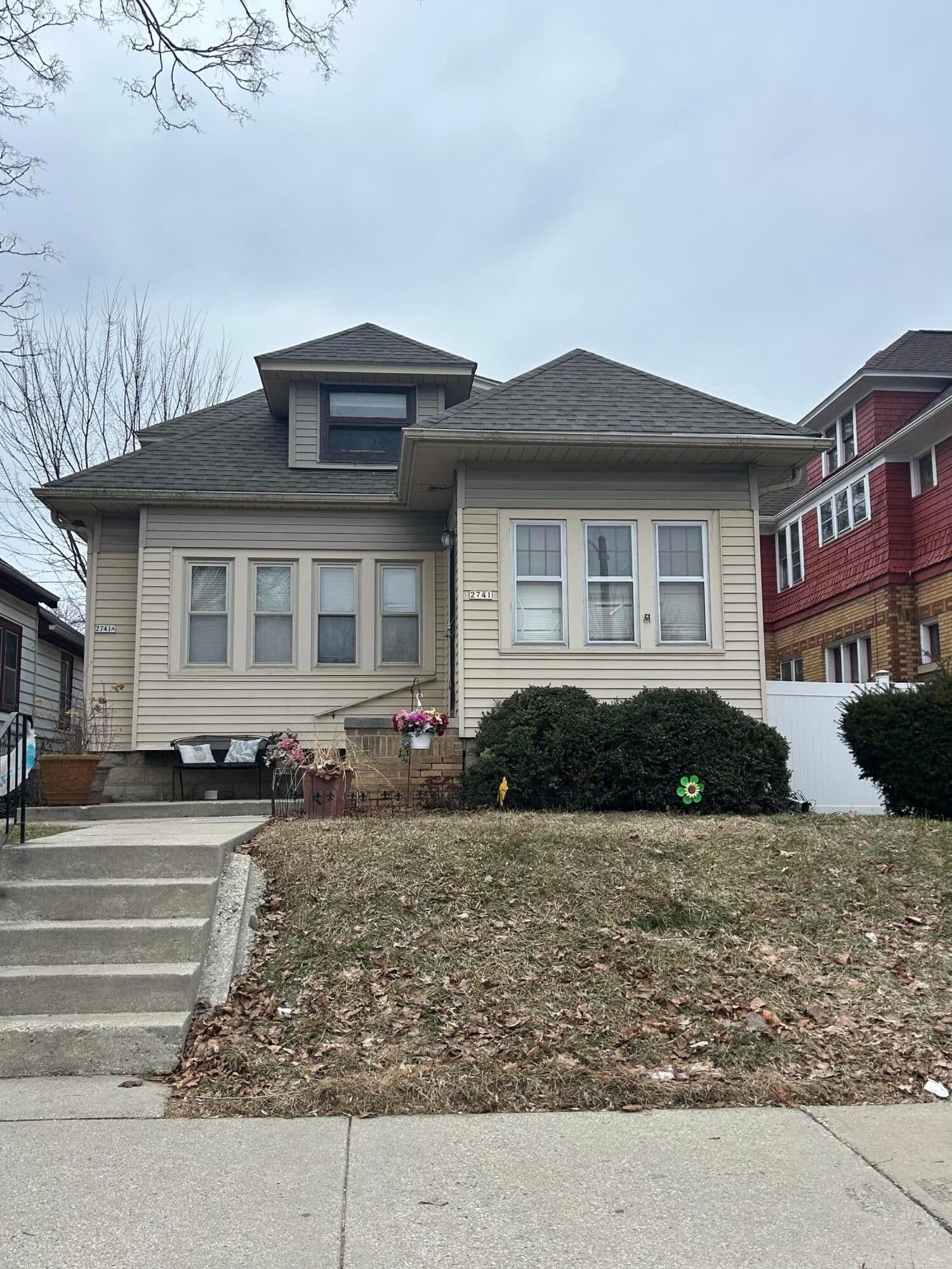 2741 52nd, Milwaukee, WI 53210