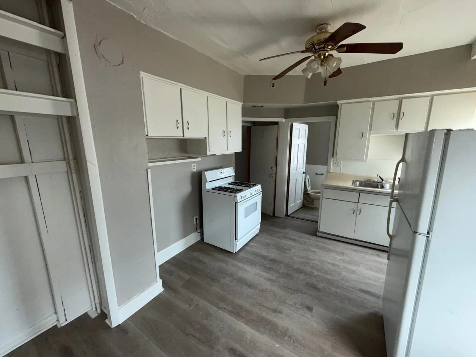 1235 Michigan 3