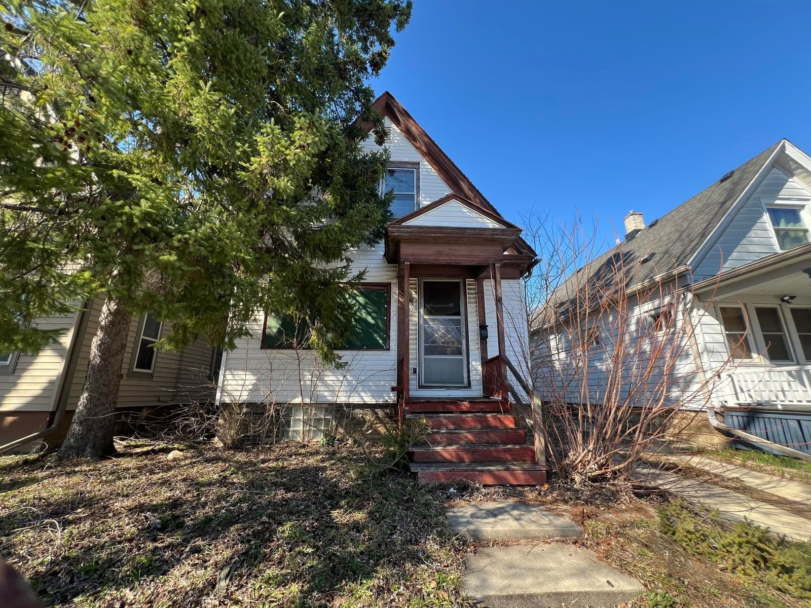 3730 Hilda, Milwaukee, WI 53215