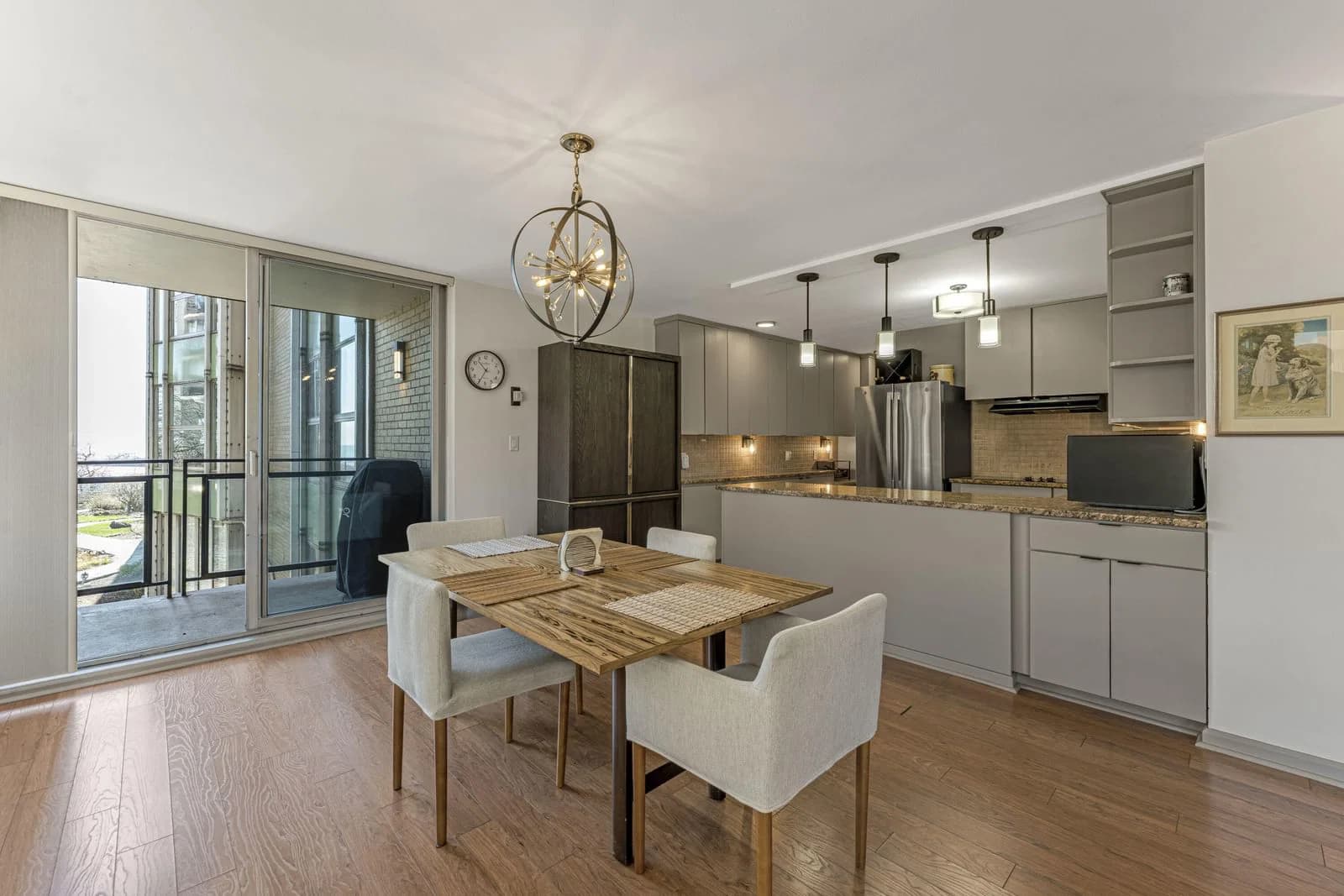 1610 Prospect 2