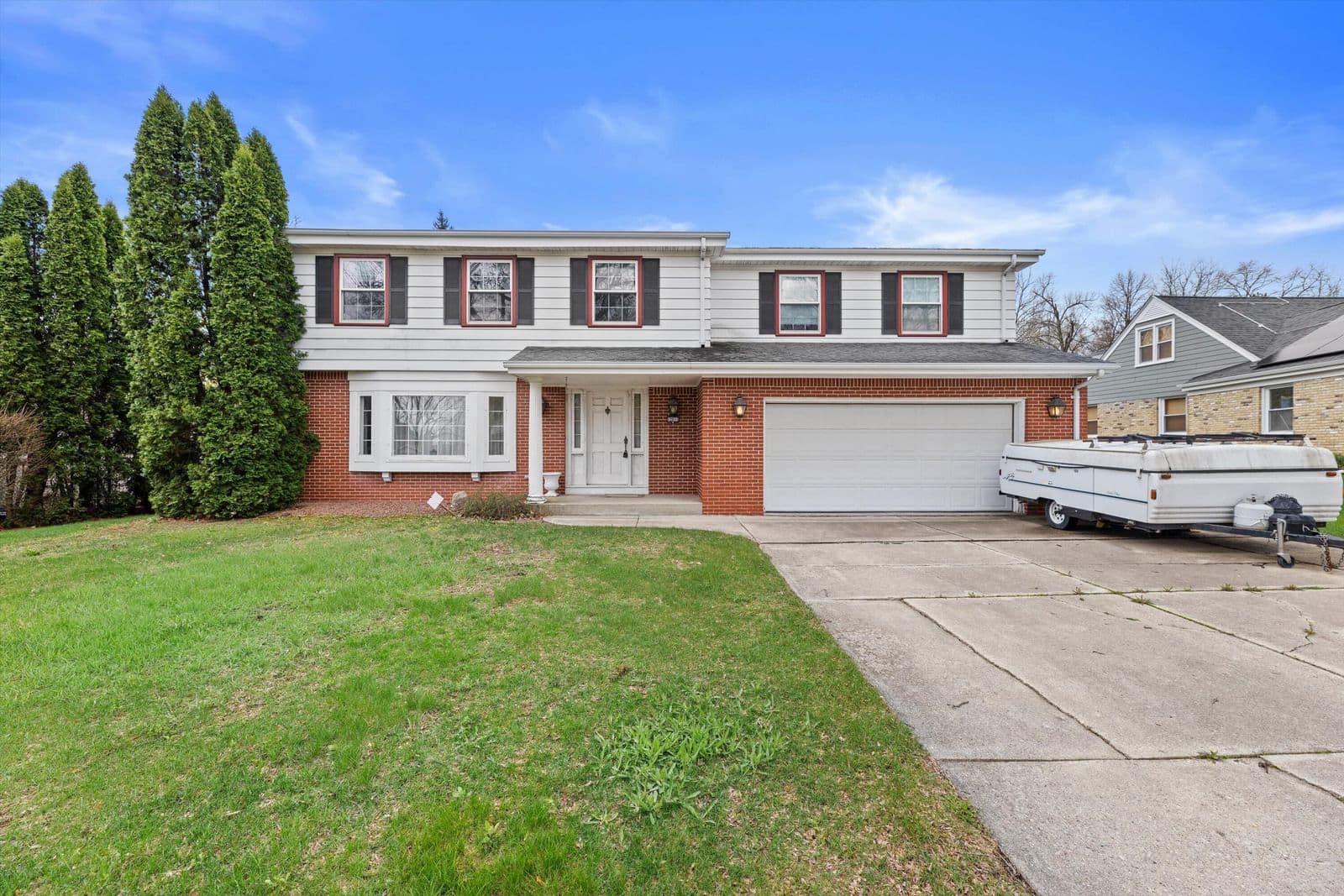 12011 Ohio, West Allis, WI 53227
