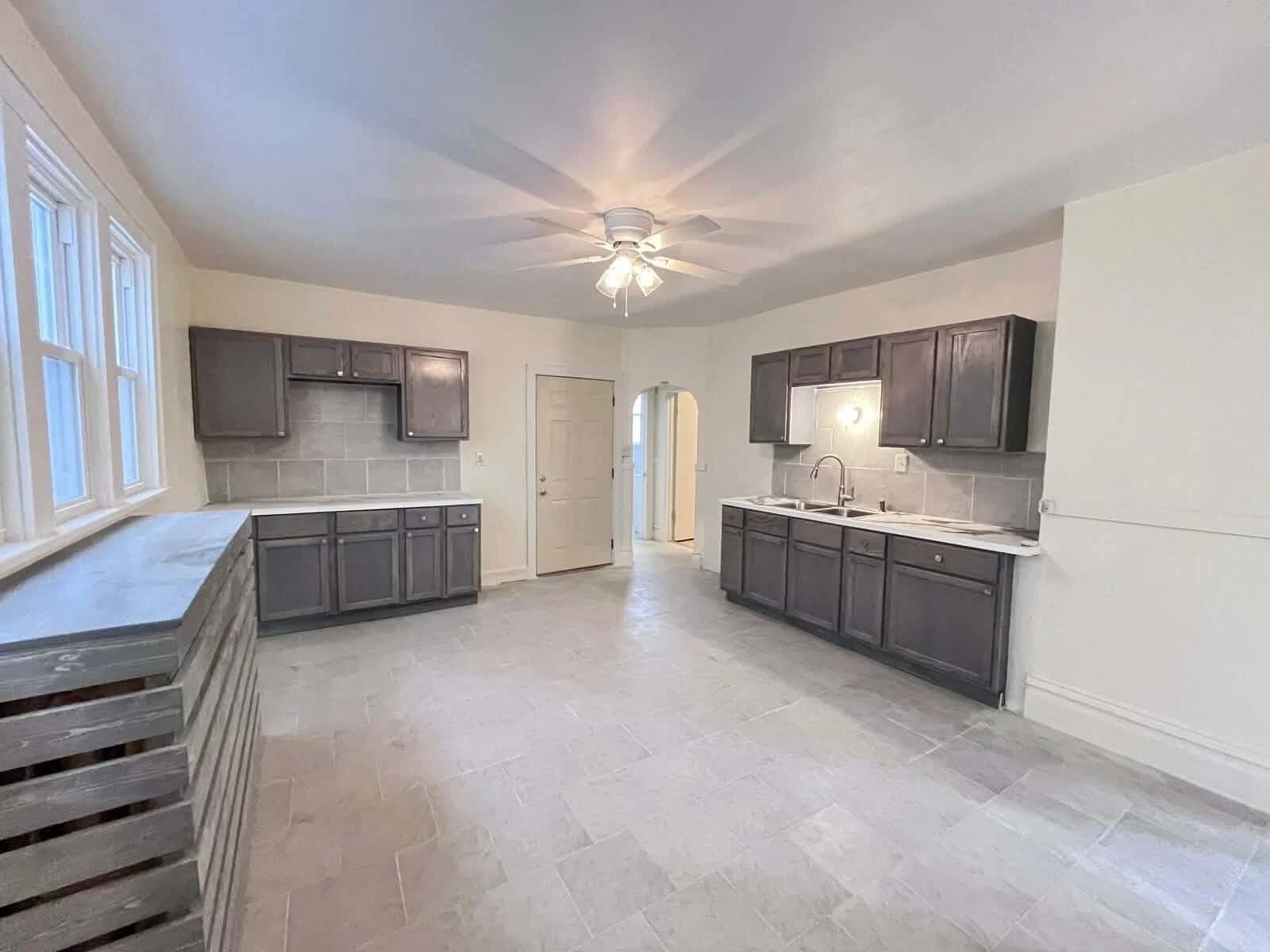 1823 Becher, Milwaukee, WI 53215