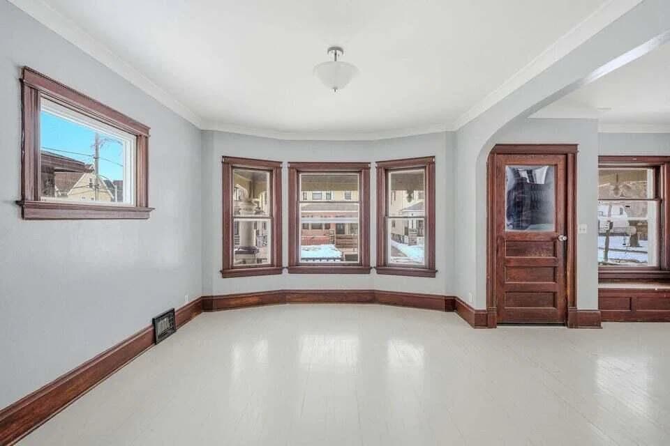 4722 Garfield 2