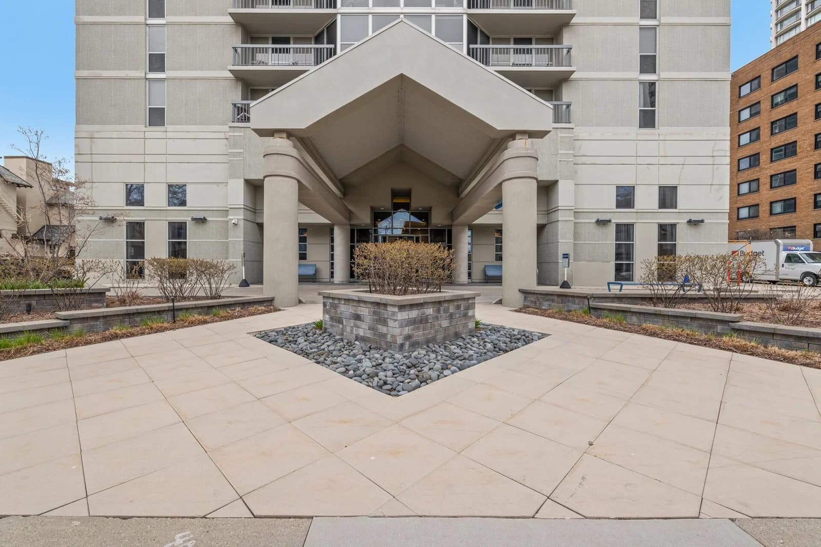 1660 Prospect, Milwaukee, WI 53202
