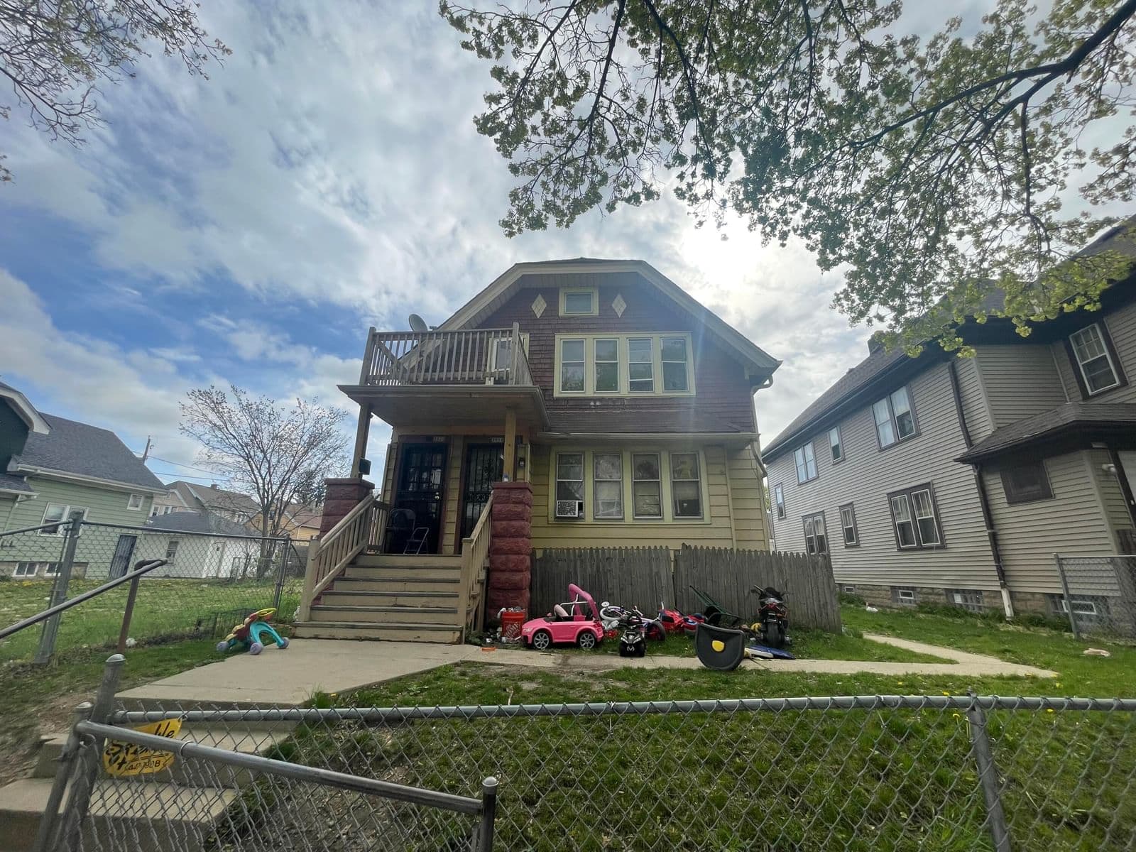 3918 24th, Milwaukee, WI 53206