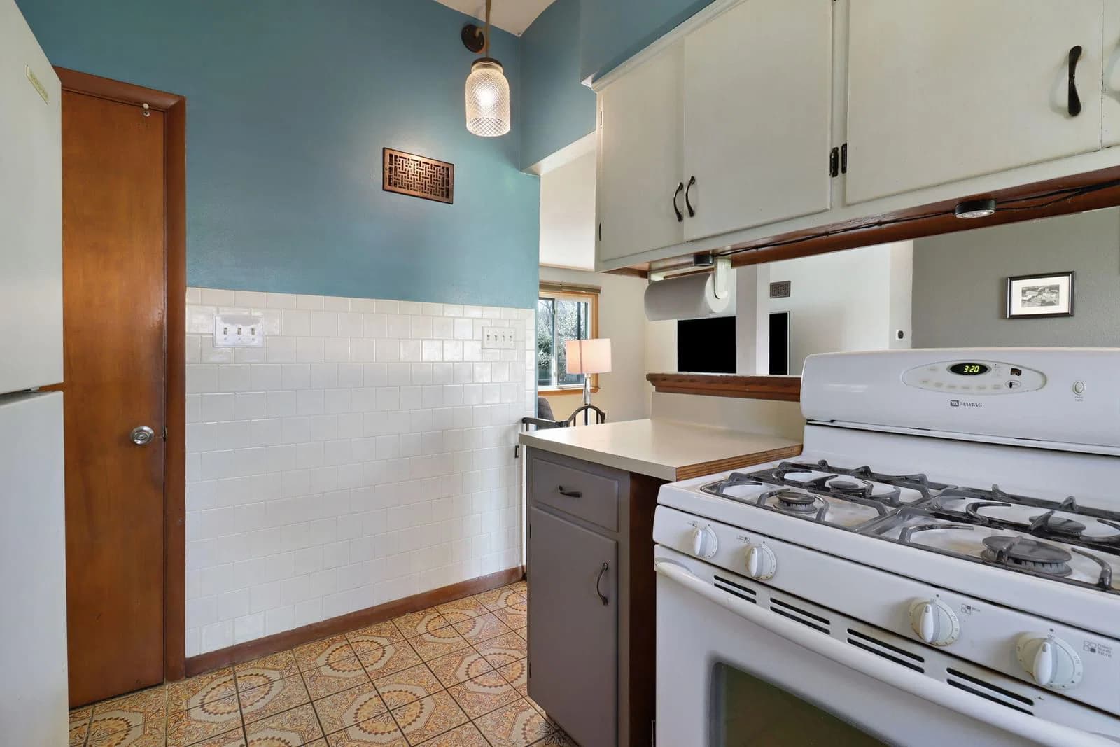 3182 Knoll 3