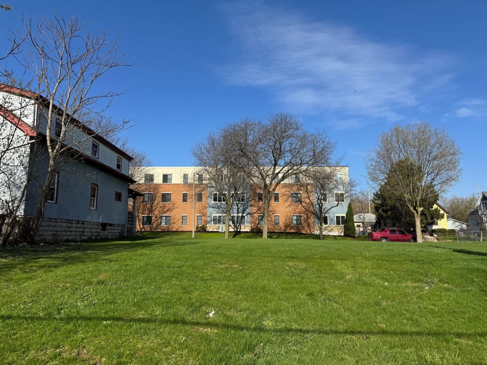 2724 Buffum, Milwaukee, WI 53212
