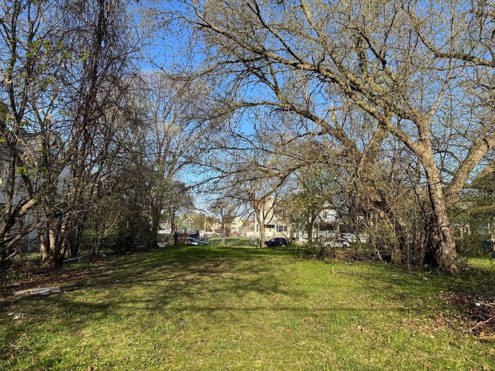 2534 2nd, Milwaukee, WI 53212