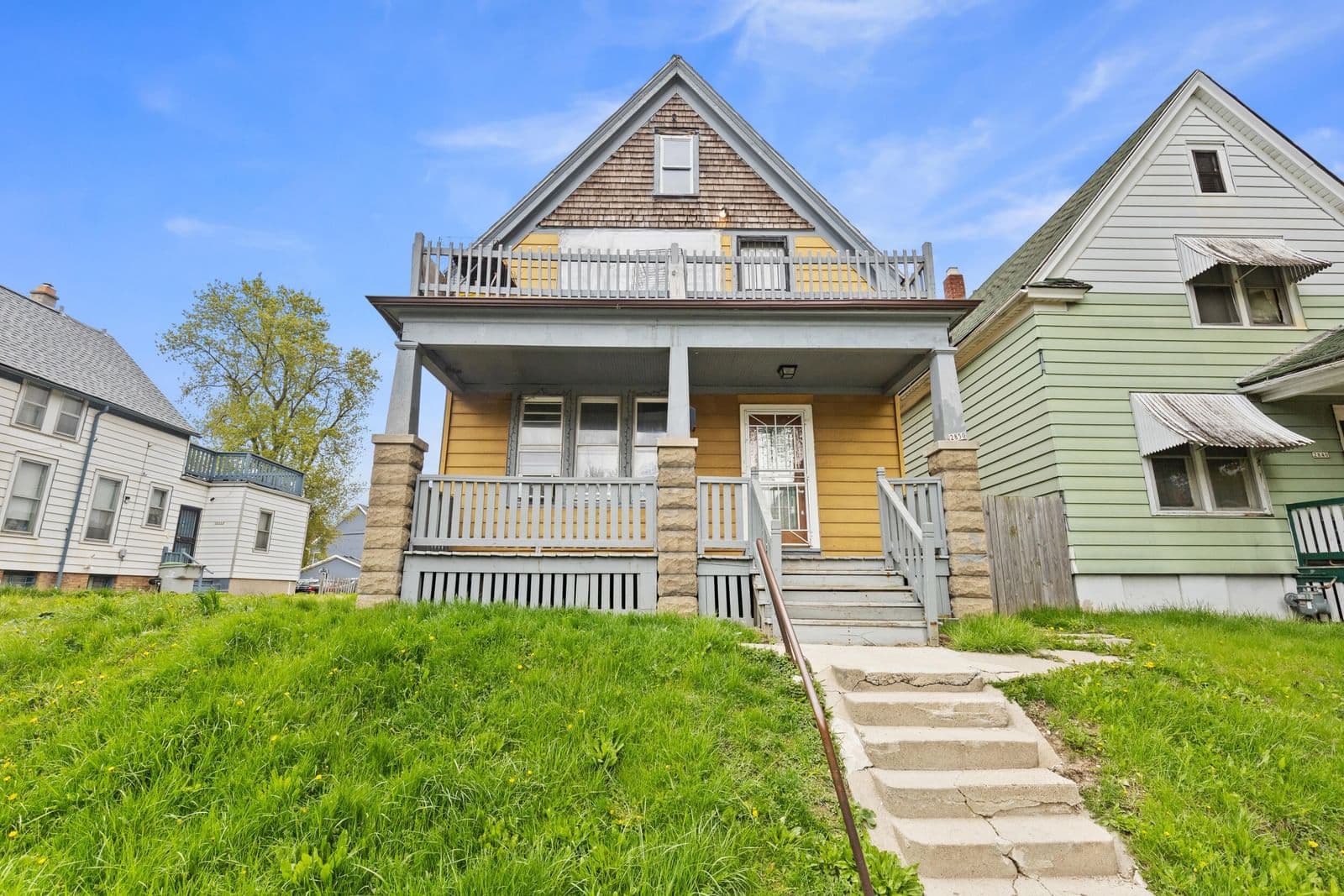 2850 28th, Milwaukee, WI 53210