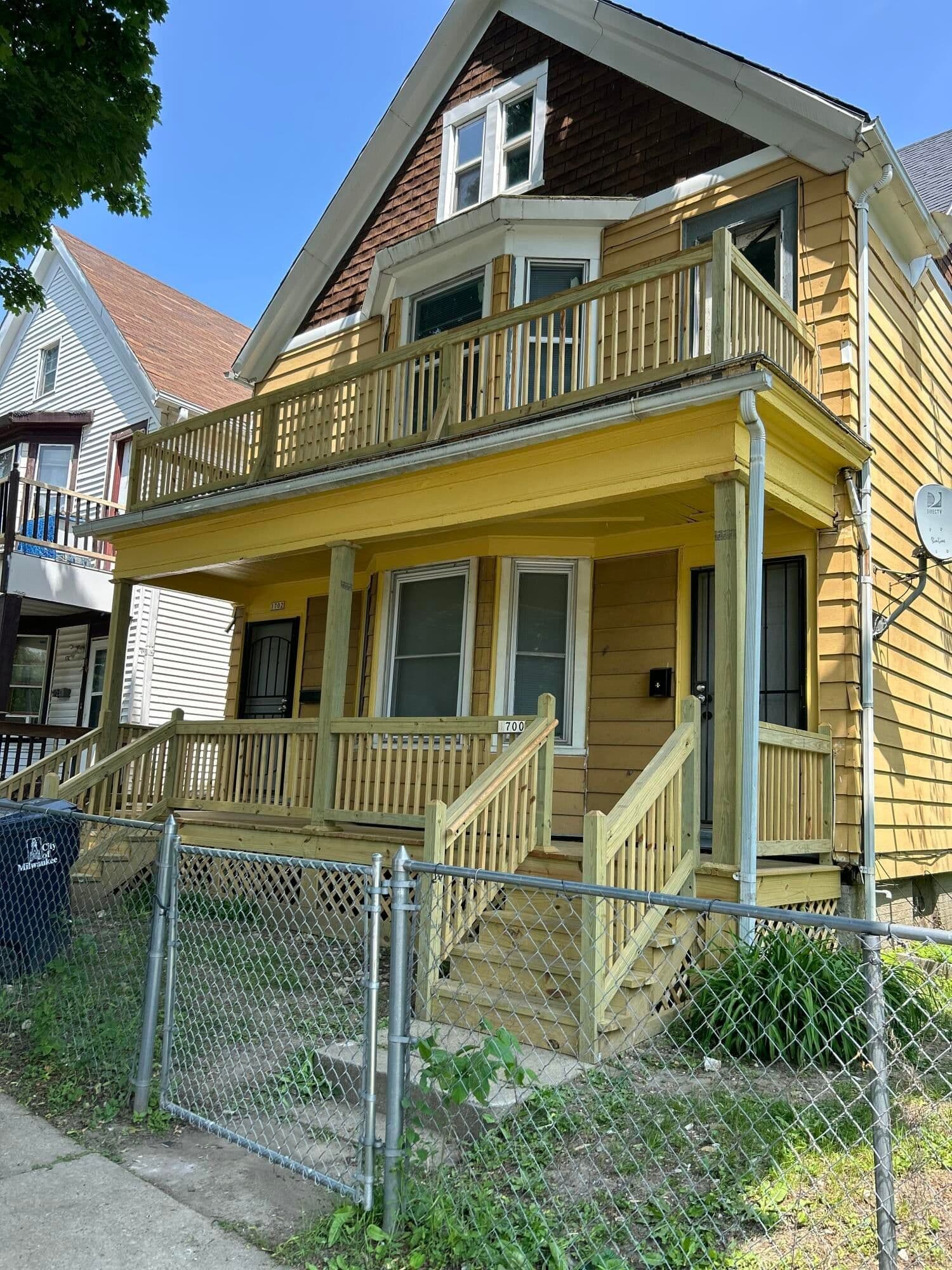 1700 28th, Milwaukee, WI 53208