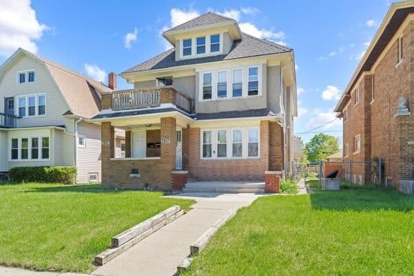 2850 51st, Milwaukee, WI 53210