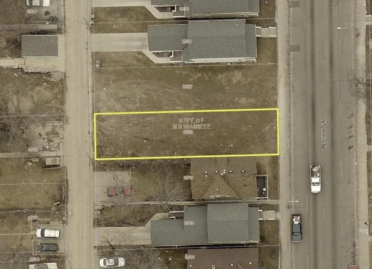 2523 35th, Milwaukee, WI 53210