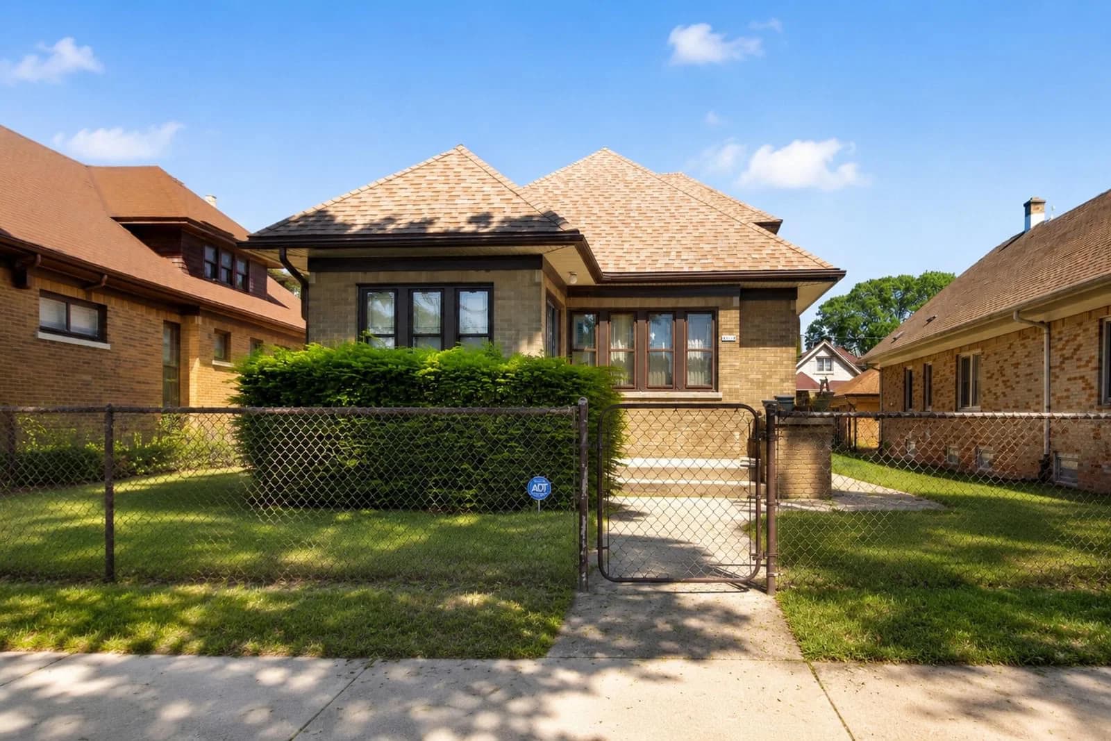 4236 25th, Milwaukee, WI 53209