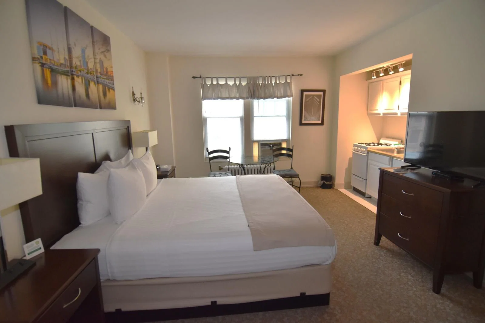 1028 Juneau, Milwaukee, WI 53202