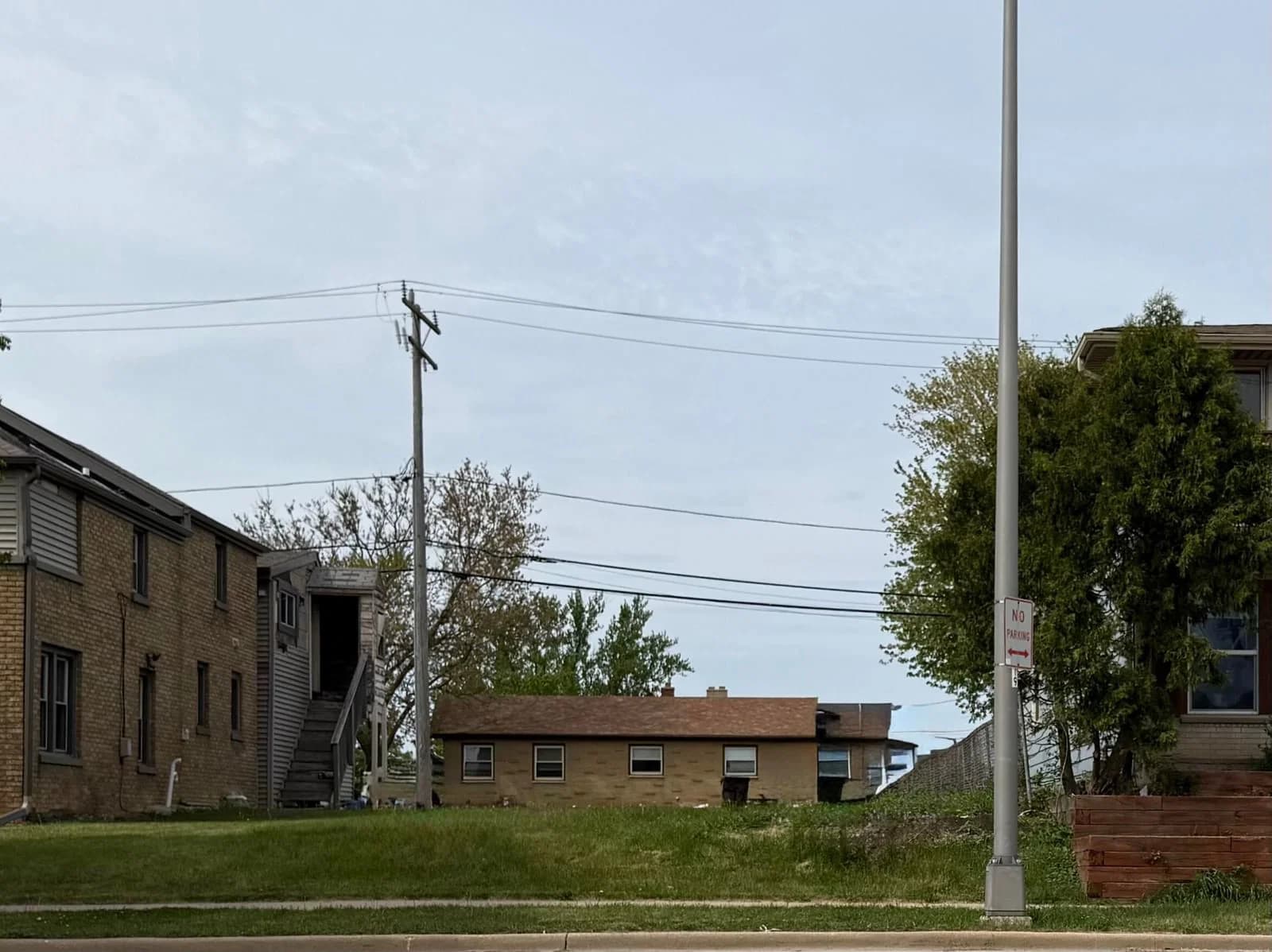 Lt7 Howard, Greenfield, WI 53221