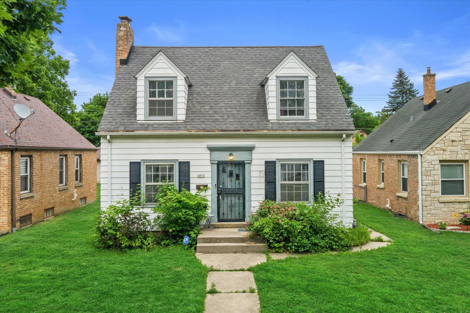 4872 40th, Milwaukee, WI 53209