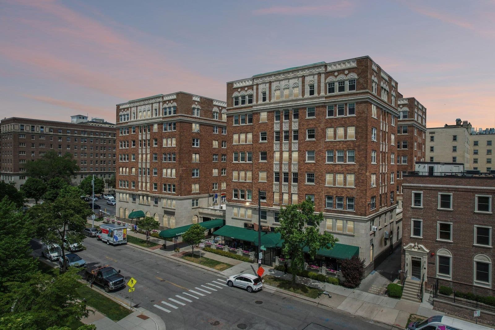 1028 Juneau, Milwaukee, WI 53202