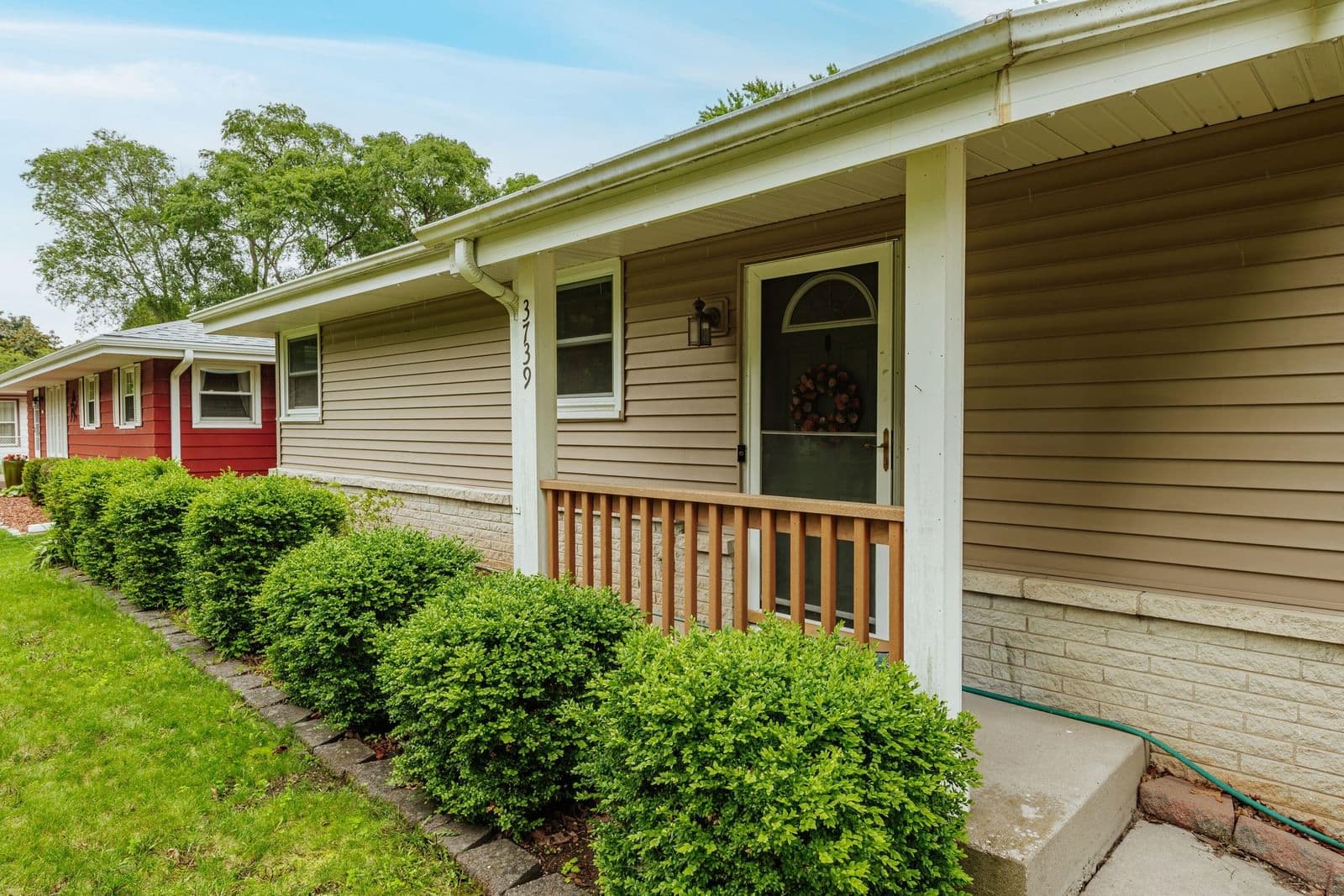 3739 Parnell 4