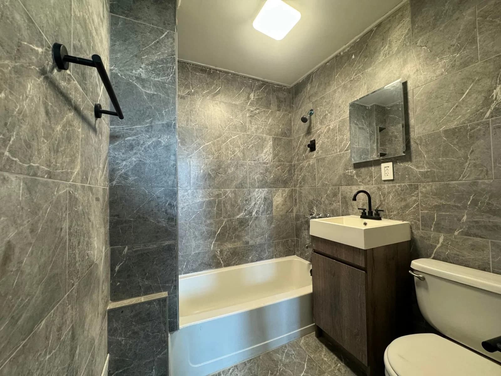 725 9th, Milwaukee, WI 53204