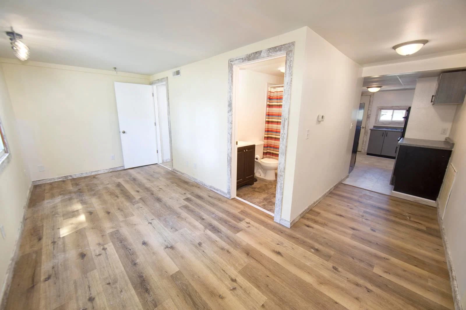 4730 Forest Home 2