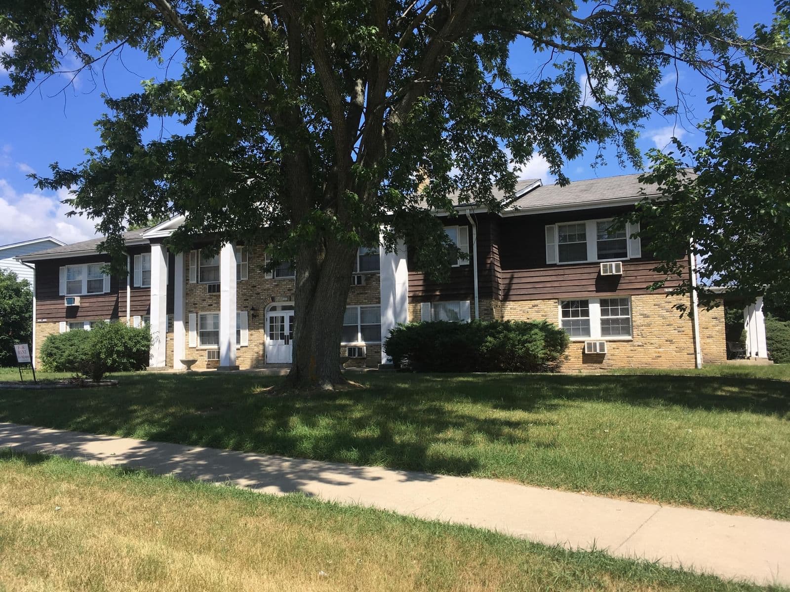 5000 Cold Spring, Greenfield, WI 53220