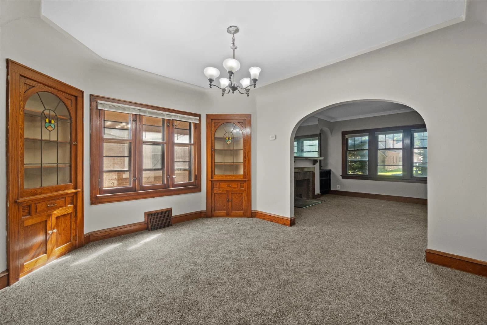 4642 Medford 4