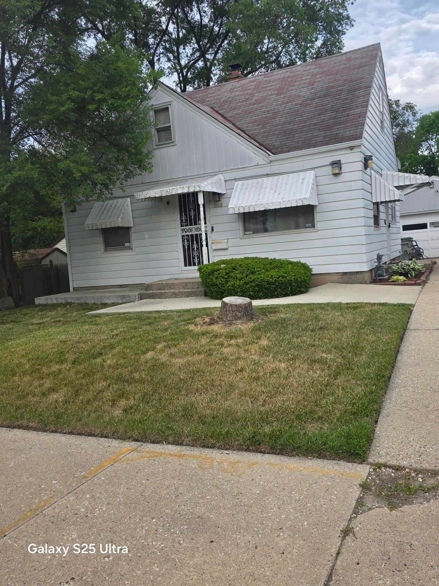 3860 74th, Milwaukee, WI 53216