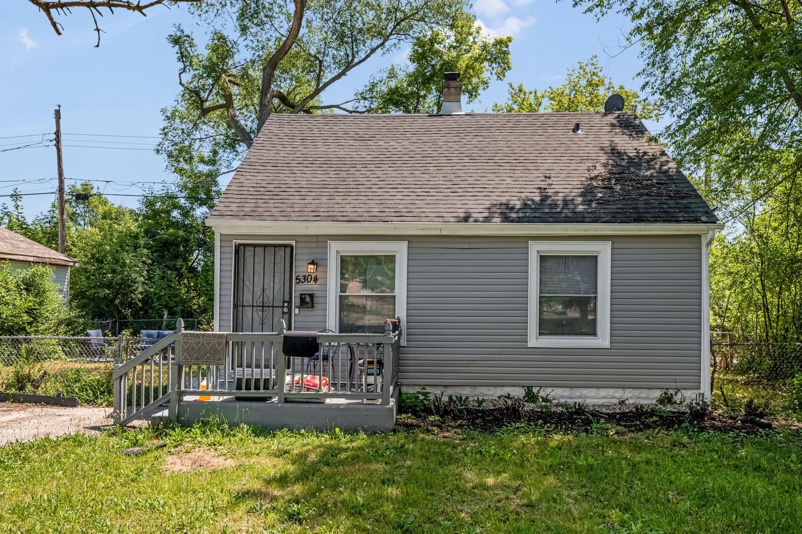 5304 64th, Milwaukee, WI 53218