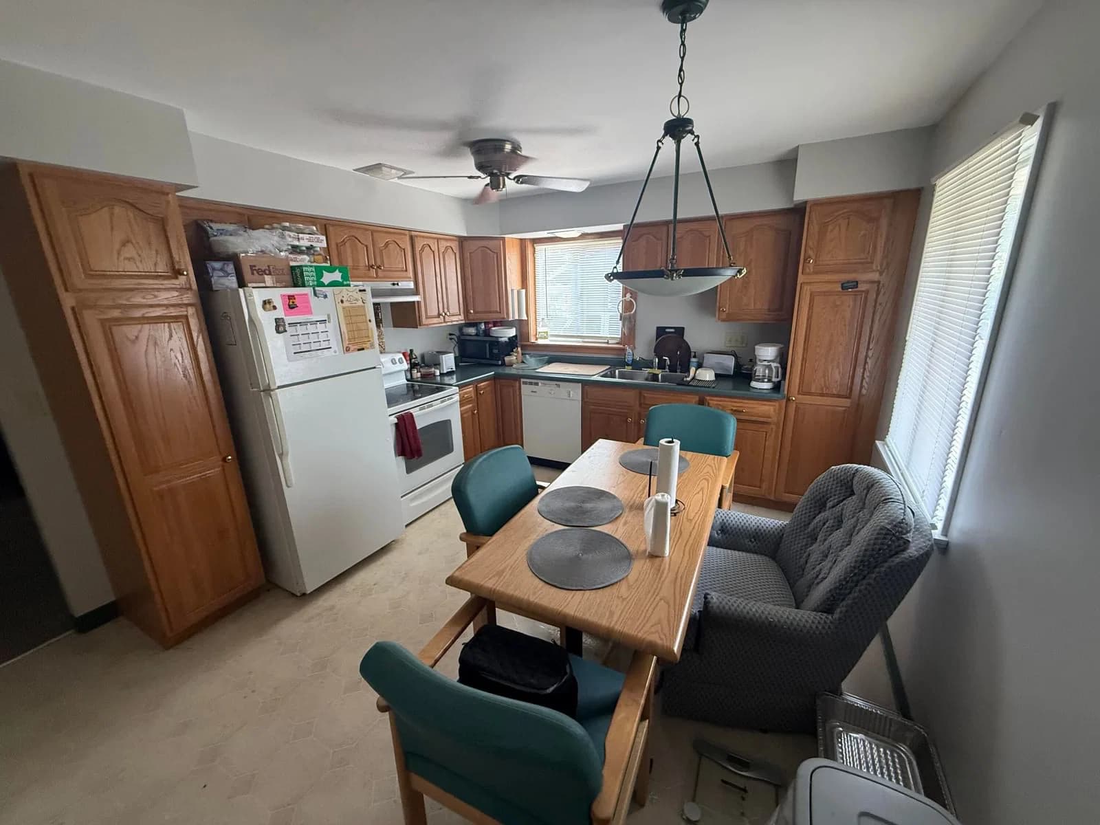 7519 Sheridan 3