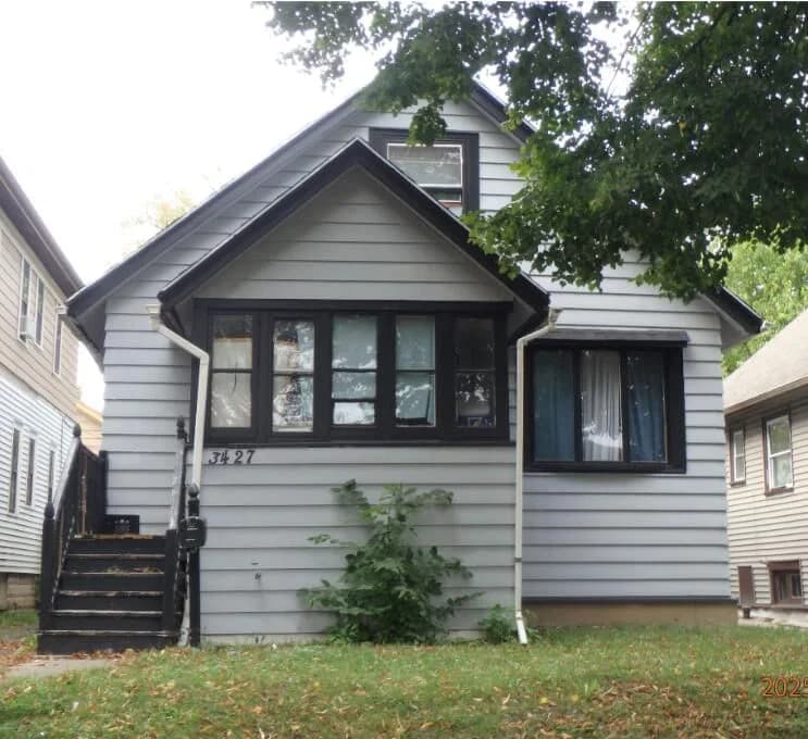 3427 Palmer, Milwaukee, WI 53212