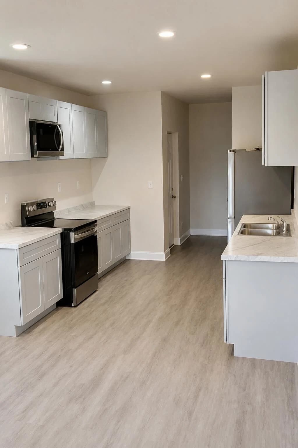 2429 8th, Milwaukee, WI 53206