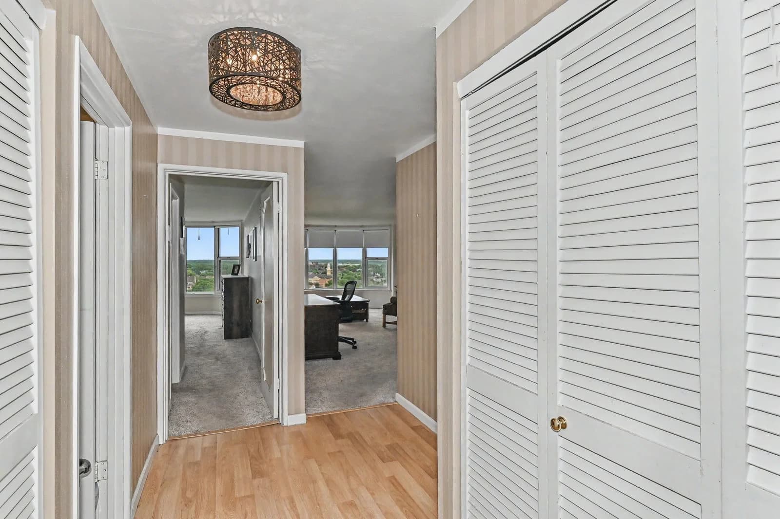 2525 Shore 4