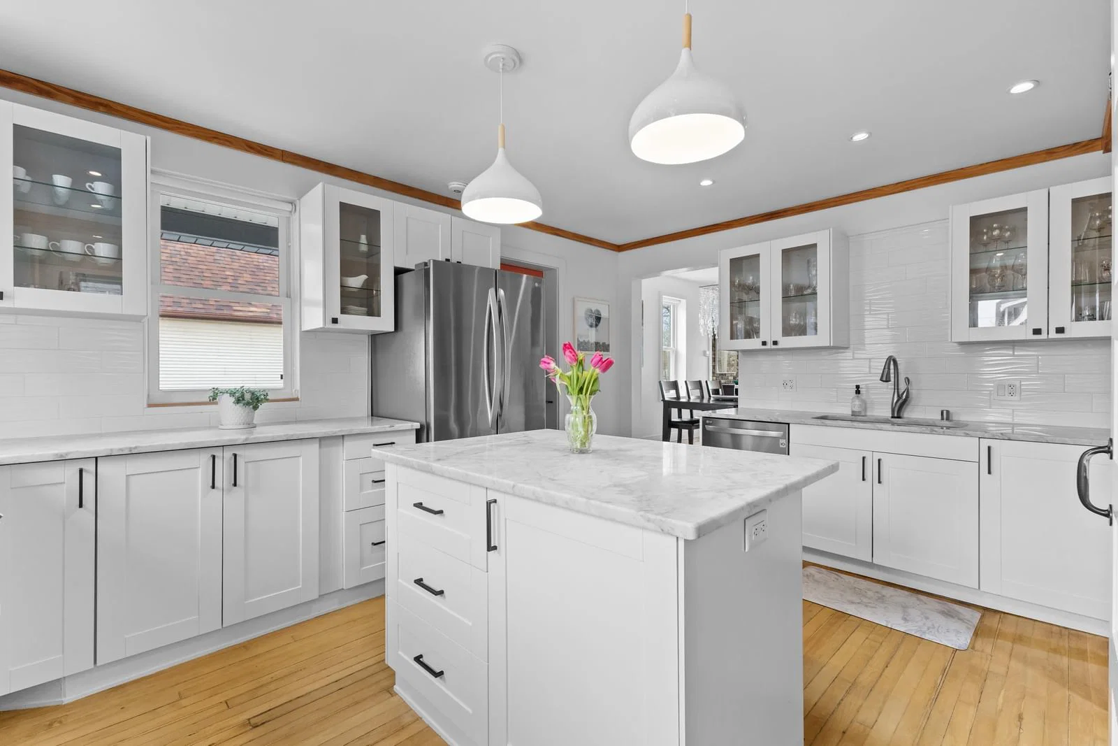 1850 Arlington, Milwaukee, WI 53202