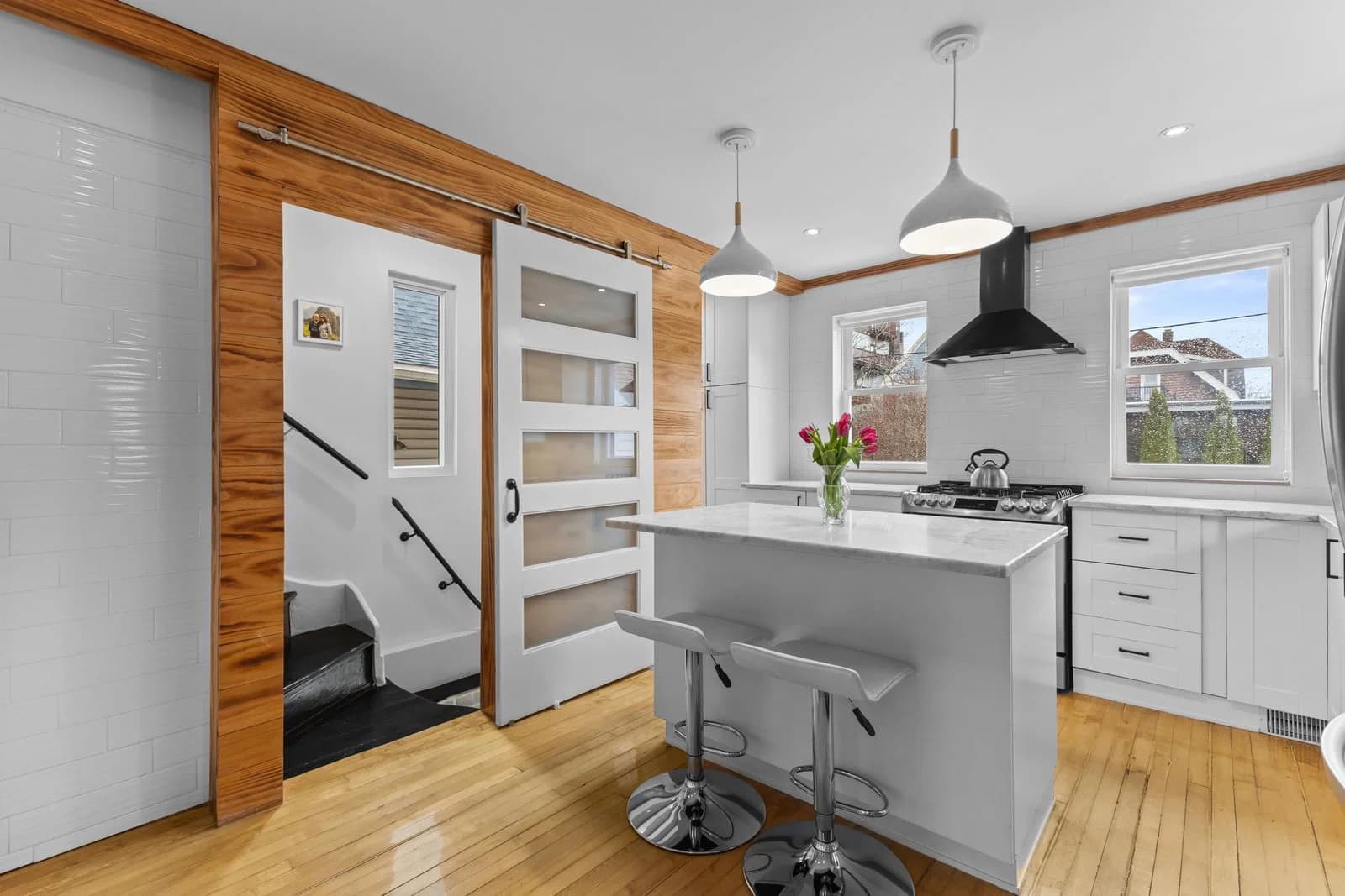 1850 Arlington 4